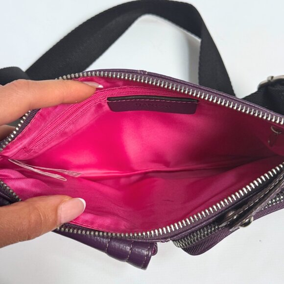 Danier Leather Adjustable Crossbody / Waistband Bag – Purple – New - Picture 11 of 12